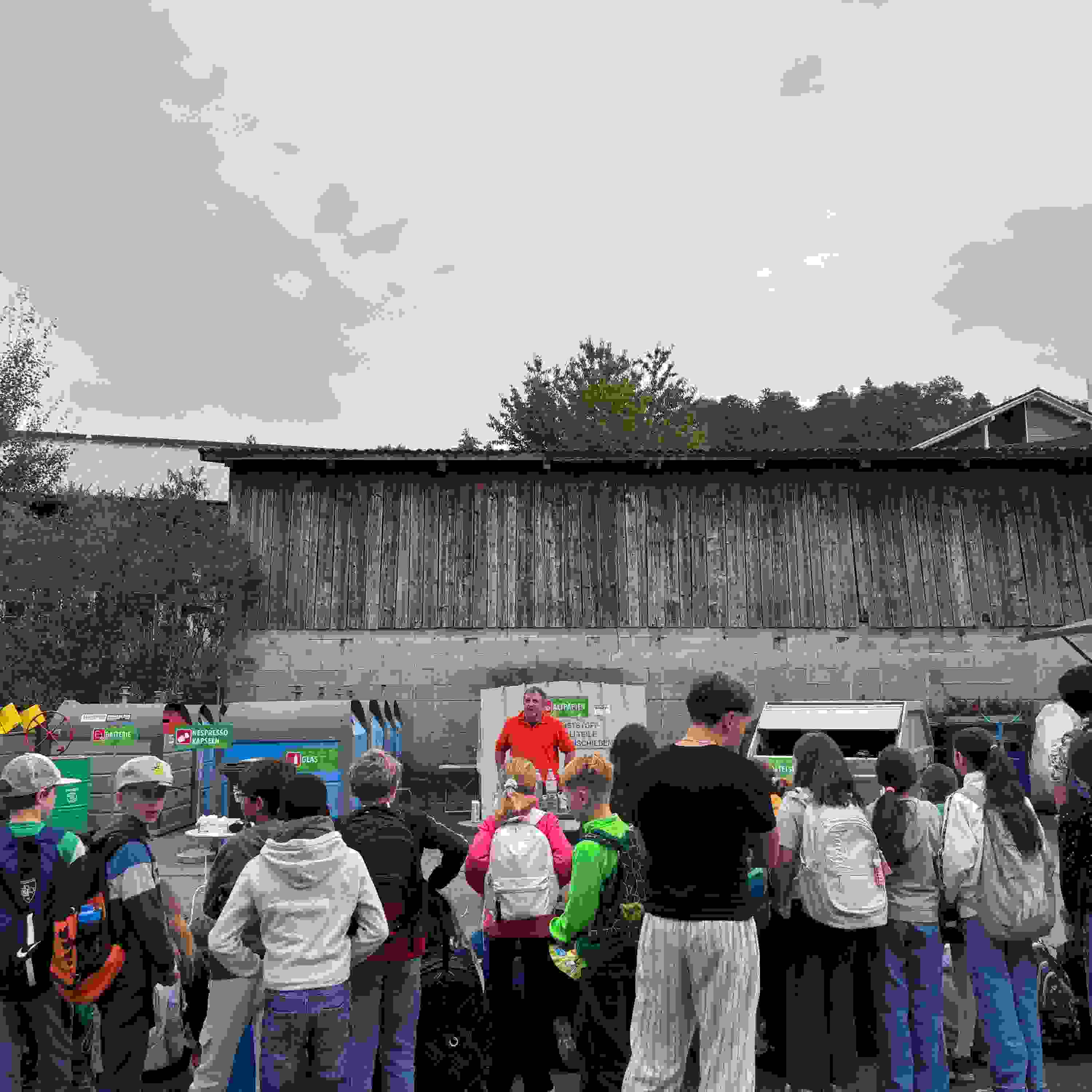 Oetwil am See Schule 1